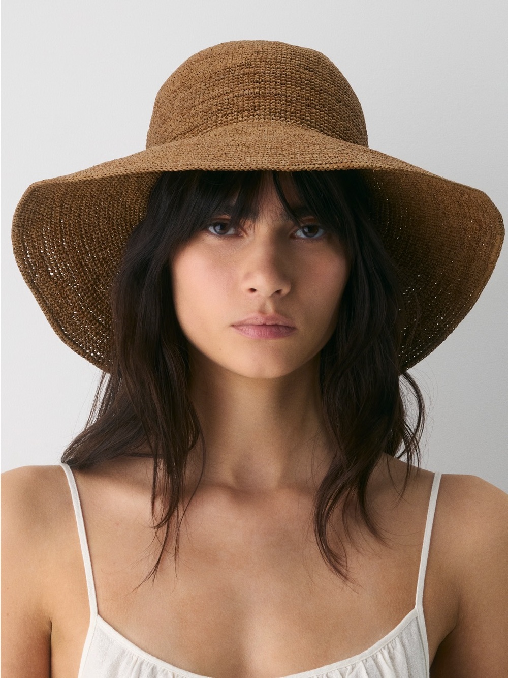 Aritzia Wide-Brim Crochet Straw Sun Hat in Brown